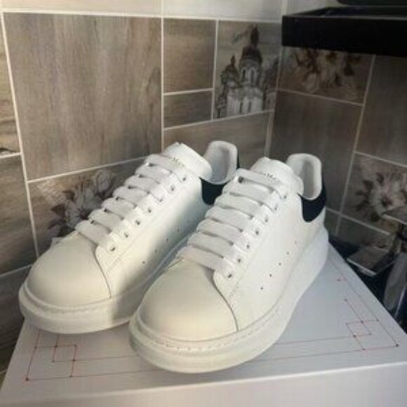 Alexander McQueen Cream and Black Sneakers - Picture 1 of 7